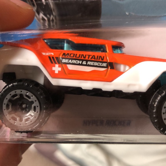 HW Hyper Rocker - Picture 5 of 8